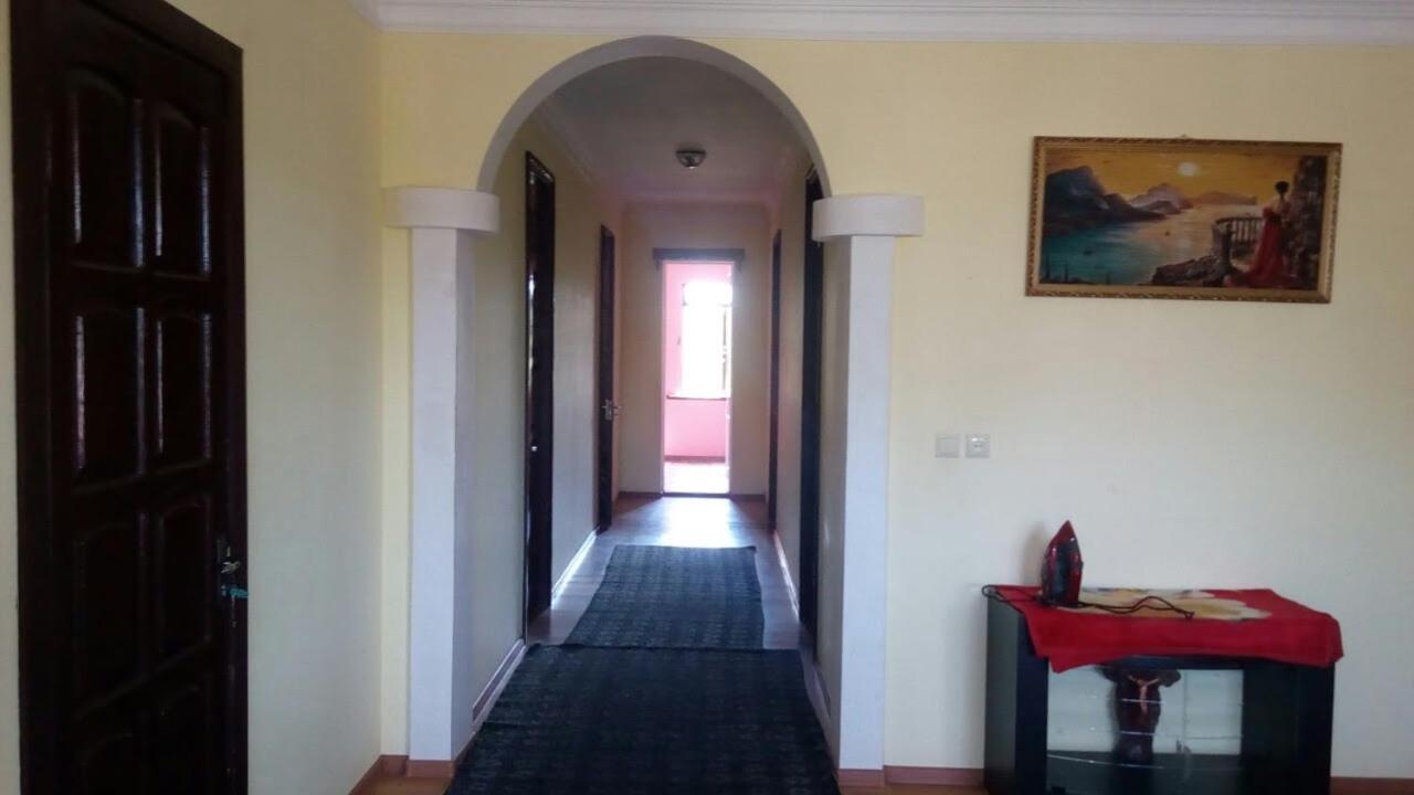 Guesthouse Gia Kobuleti Exterior photo